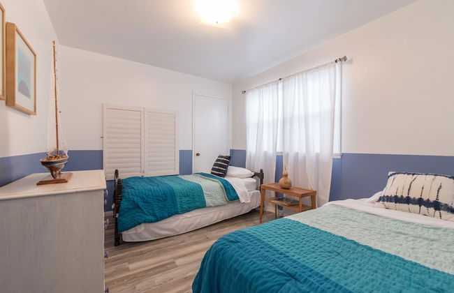 Ventura Beach Cottage - Photo 7