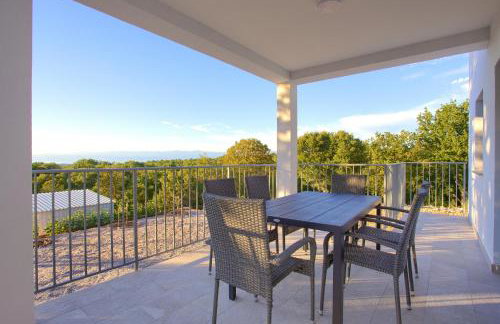 Holiday home Elena with pool - Photo 46