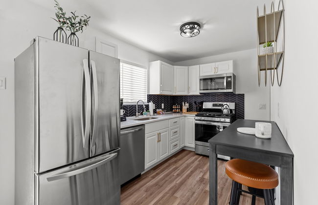 The Secret Sojourn | JZ Vacation Rentals - Photo 10