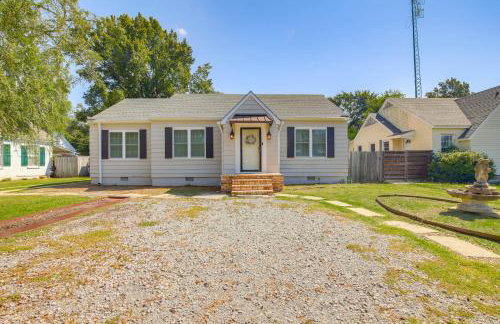 Walk Downtown Home with Yard in Clarksdale - Foto 3