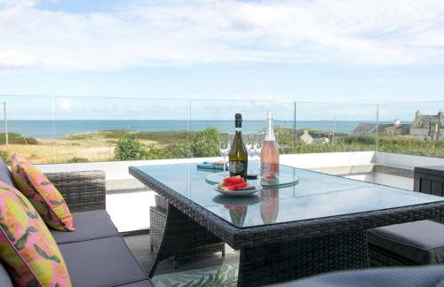 The View in Moelfre for 8 people with sea views - Pass the Keys - Photo 47
