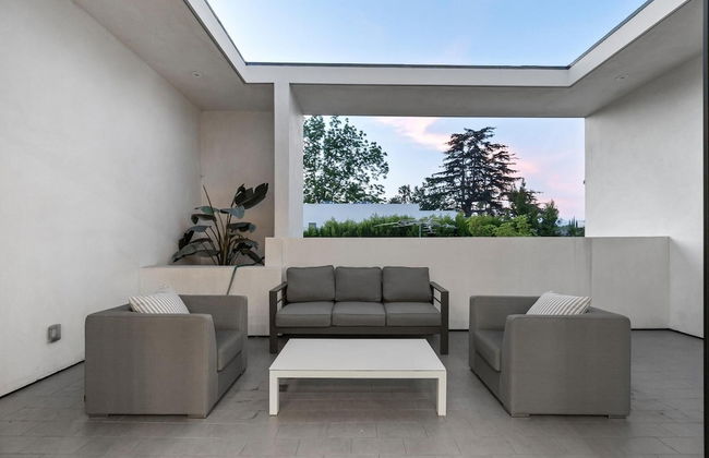 Orlando Estate - Photo 11