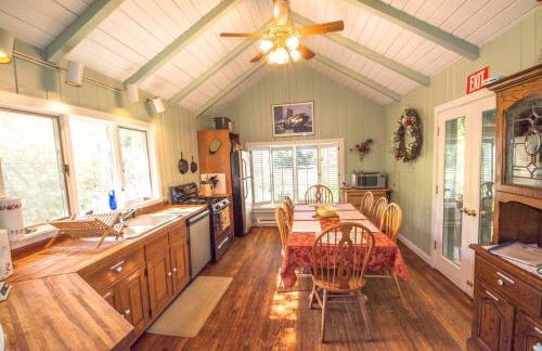 Incredible Vacation Rental for Large Groups on 20 Acres in Reliance, Tennessee - Foto 20