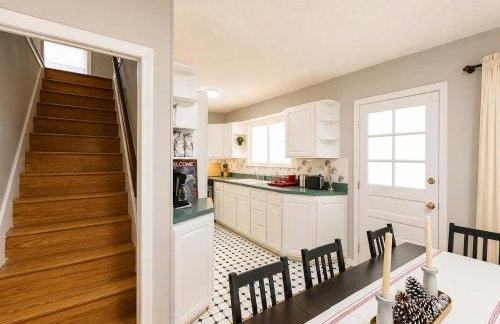 Enchanting historic townhouse by CozySuites - Foto 22