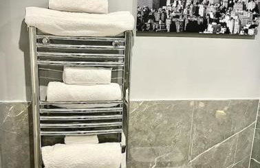 Croydon Luxury 2 Bed Apartment - Sleeps 6 - Gatwick Airport close - Foto 73