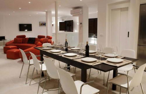 Luxury villa with heated pool for 12 to 14 people - Photo 78