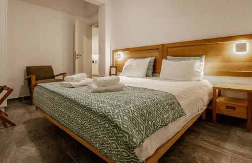 Chrisi Holiday Home - 500 sqm Private Gardens & Nature View - 300m by the sea - Photo 36