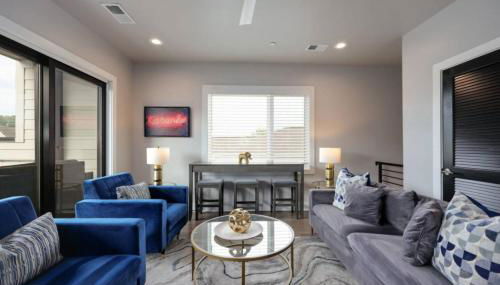 Sapphire Loft 4 Bedroom 4.5 Bath Rooftop Patio - Foto 4