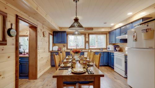 Peaceful Nature Escape on Little Portage Lake! - Photo 4