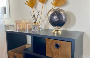 DUOMO Murano Apartment with Canal view - Photo 25