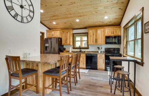 half Mi to Lake Arbutus Cabin with ATV Trail Access - Foto 3