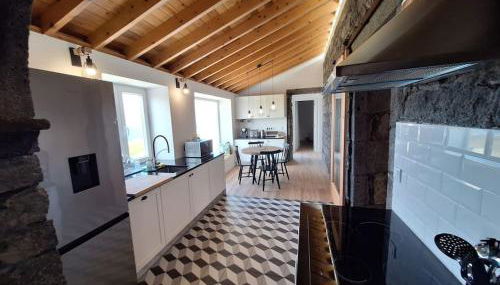 Grandma's House - Photo 4