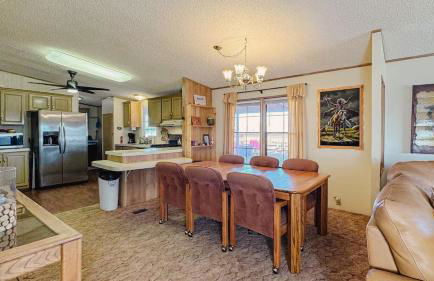 Desert View Retreat - Sleeps 22, Game Garage, Near Skywalk & Lake Mead - Foto 8