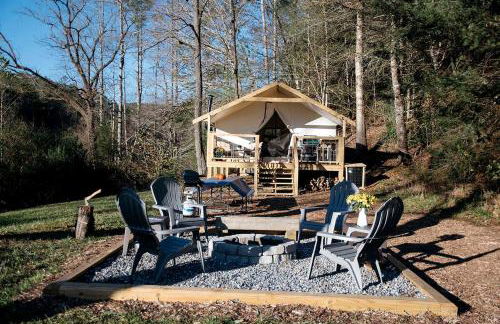 Heated North Carolina Glamping Rental Surrounded by Pisgah National Forest - Foto 20