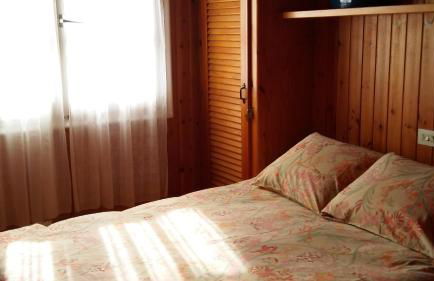 Casa de madera sobre el mar - Foto 23