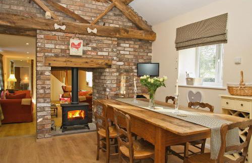 Clawdd Offa Barn - Photo 5