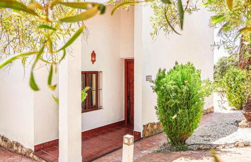 Cozy Home In Estepa With Kitchen - Photo 5