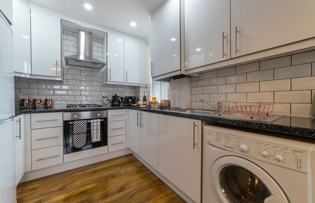 London Heathrow Serviced Apartments - Photo 29