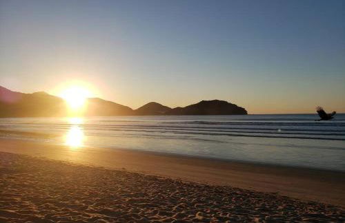 Incrível ap UBATUBA centro vista para o mar! - Foto 58