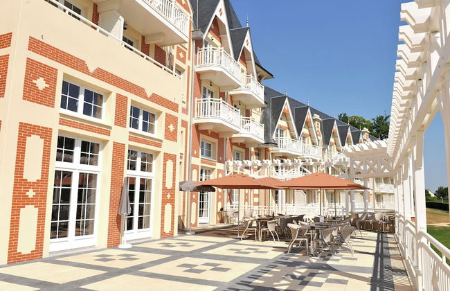 Luxury Apartment in a Gorgeous Area Called La Belle Epoque - Foto 1