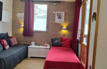 PARADISKI-BELLE PLAGNE, Altitude 2050m, APPART skis aux pieds 4 personnes - Foto 16