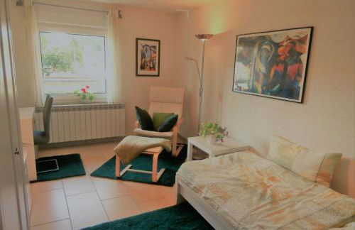 schöne Wohnung nahe Messe Stuttgart und Flughafen für 1-4 Businessgäste - Foto 7