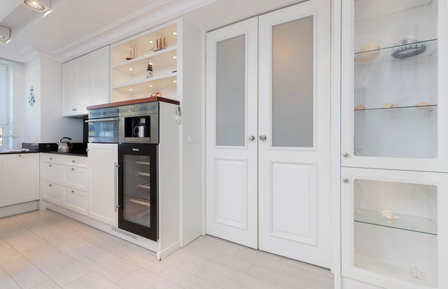 Sailor Apartment by Renters Prestige - Photo 21