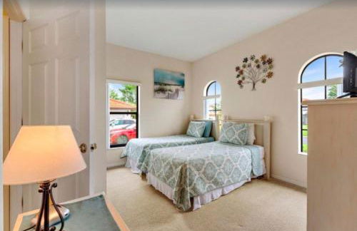 Summer Place Villa 4 Bedroom Home by RedAwning - Foto 28