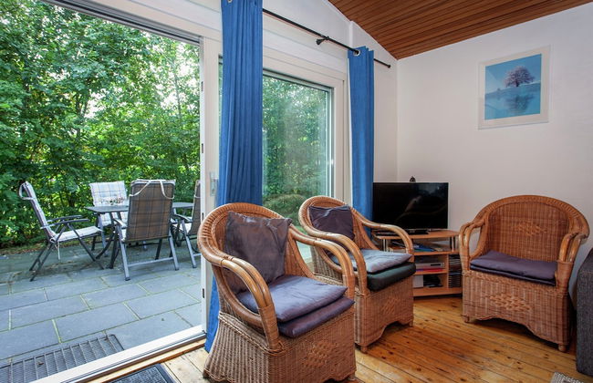 Bungalow in Nes on Ameland With Spacious Terrace - Foto 10