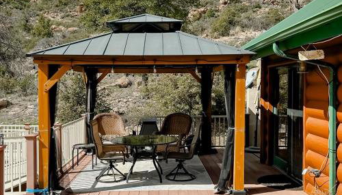 Hike, Fish and Relax Secluded Miami Retreat with Deck - Foto 1