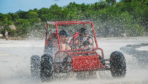 Bavaro Adventure Park, tour de buggy