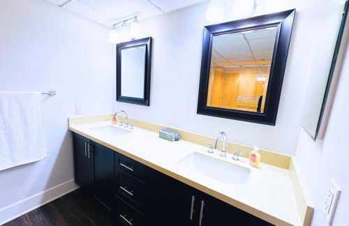 Cozy Apartment Homes On Wilshire Corridor - Foto 62