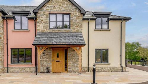 2 Bed in Usk- oc-87950 - Photo 2, Other