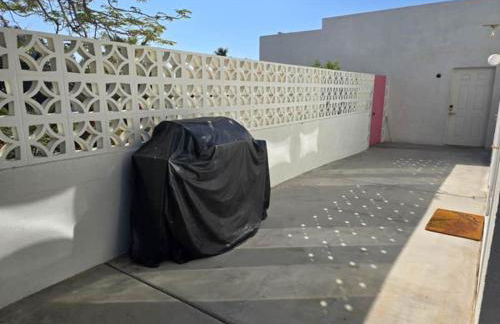 The Pink Paloma - A Barbie Inspired Villa in Palm Springs - Photo 52