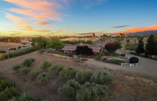Olive Ranch by Avantstay Enjoy Sunsets Over the Valley 4.5 Acre Ranch Home - Foto 55