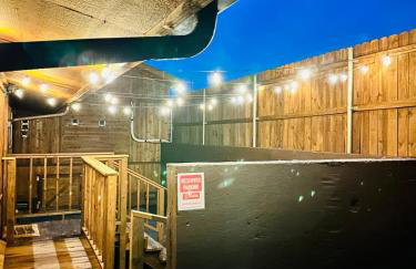 Golden Hour Getaway - Photo 14