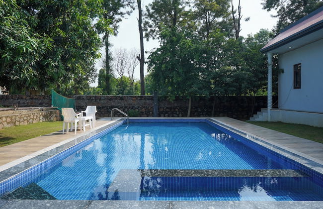 Alaya Stays 5 BHK Pet friendly with pvt pool - Ashirwad Farms - Foto 41