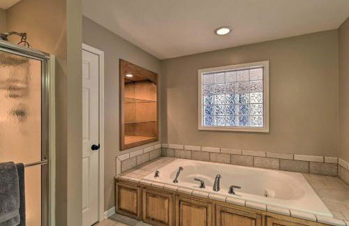 Lakefront Retreat with Views, Near Mammoth Cave! - Foto 16