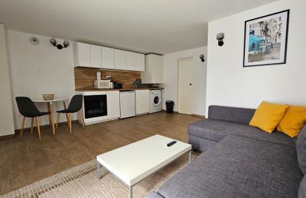 CosyNook - refait à neuf proche parc des expositions et aéroport CDG - Parking privé gratuit - Foto 2