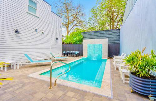 The Moon Quonset Hut Vacation Rental Heated & Chilled Pool - Photo 4