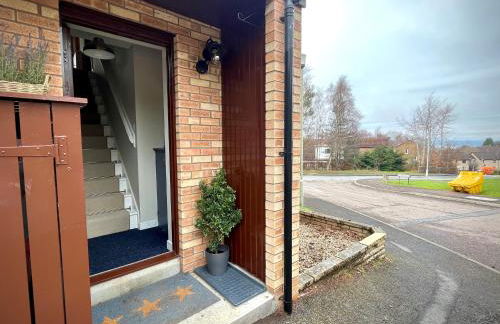 Comfortable, modern apartment with parking. Inverness. - Photo 15