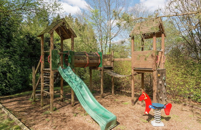 Perfect Holiday Home in Waimes With Swimming Pool - Photo 23