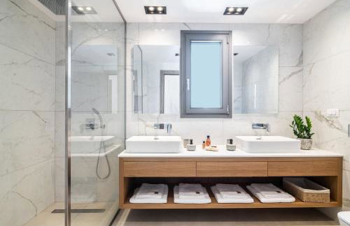 Antonia Villa - Luxurious Serenity with Private Pool, by ZanteWize - Foto 25