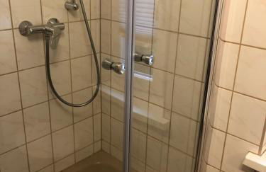 Hundeurlaub im Tiny House im Wald - Foto 32