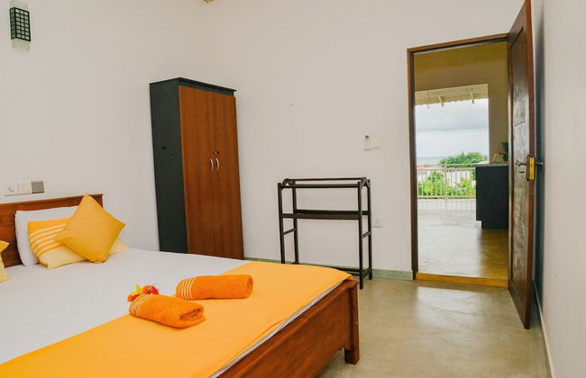 Sandaya's Place - Photo 11