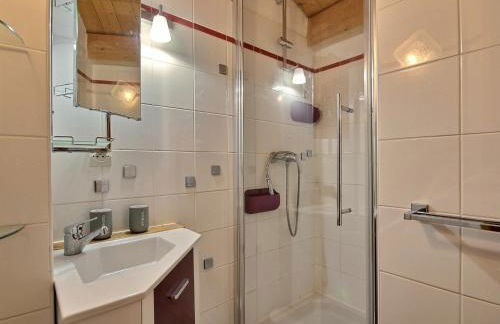 Chalet individuel 10 pers., sur les pistes, Wi-Fi - FR-1-455-242 - Foto 11