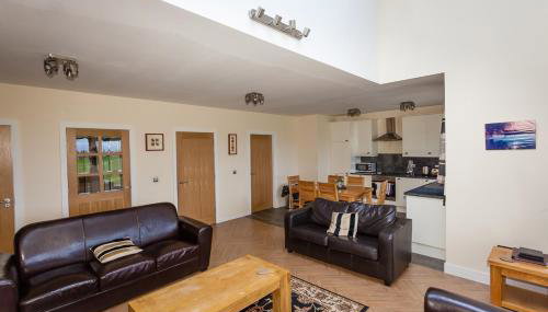 2 Eden at Williamscraig Holiday Cottages - Foto 4