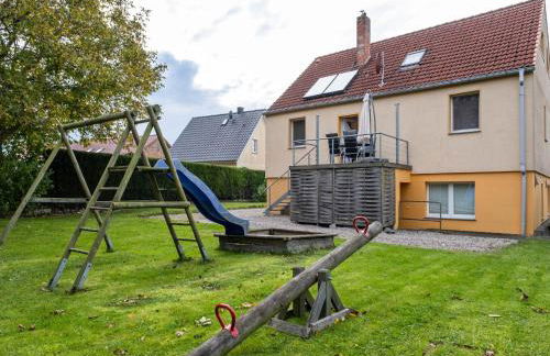 Snug Apartment in Kalkhorst with Terrace near City Center - Foto 8