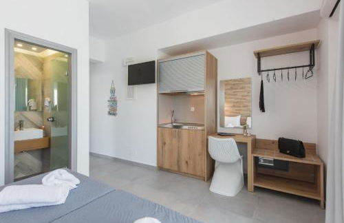 Dimamiel Malia Inn - Photo 17