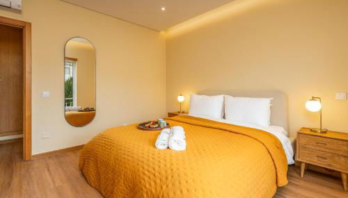 Host Wise - Deluxe House - Terrace & BBC - Foto 2, towels, wardrobe